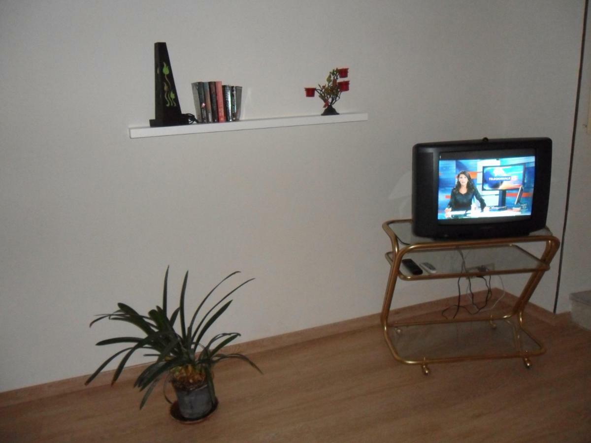 Casa Maria E Casa Cristina Apartment ออร์เวียโต ภายนอก รูปภาพ